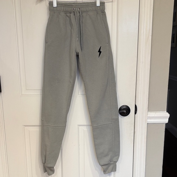 Bruce Bolt gray boys Joggers size YL - Picture 1 of 6